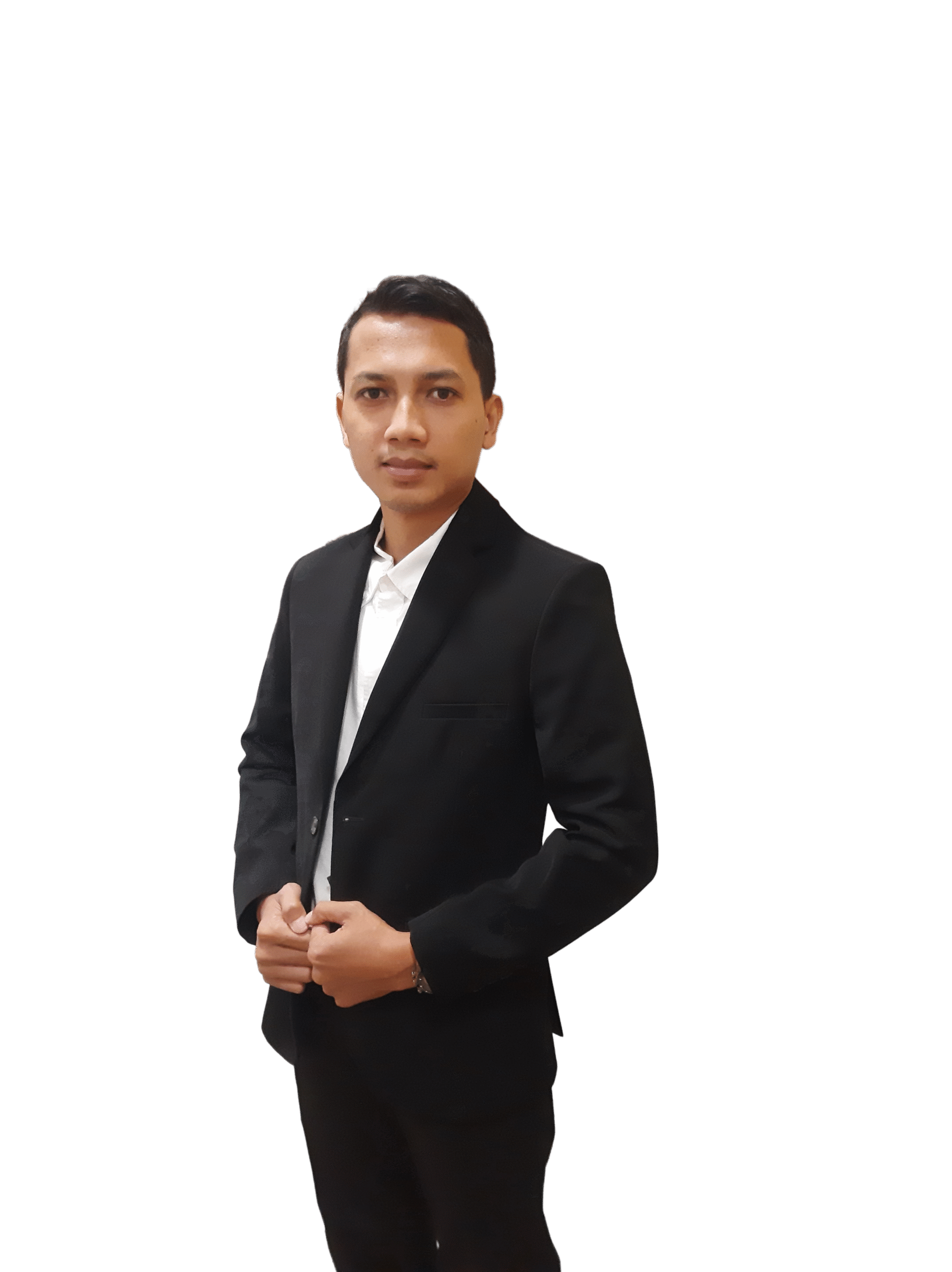 Amin, Sales Marketing Astra Daihatsu Depok, mengenakan jas hitam, siap melayani pembelian mobil Daihatsu